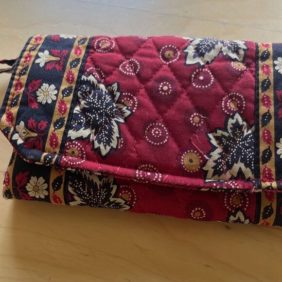 Vera Bradley Red Coin Tri-Fold Wallet - Picture 2 of 9
